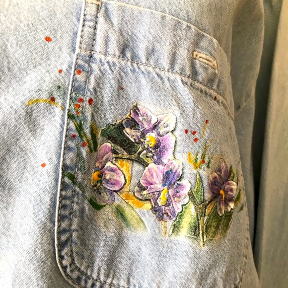 Denim Shirt Hand Painted MAJOR MARKDOWN Soft, Colorful Floral & Dragonflies L - Picture 7 of 11
